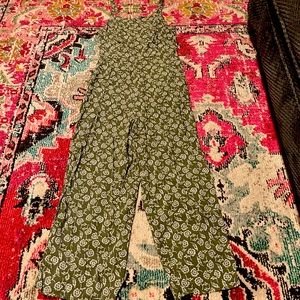 Olive green spaghetti strap womens’ size medium jumper with white floral details